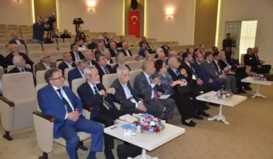 Kahramankazan’da Tarihi Şahsiyetler Sempozyumu Düzenlendi